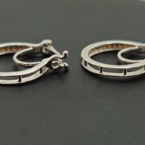 Red Garnet Hinged Hoop‎ Earrings NWOT - Picture 4 of 6